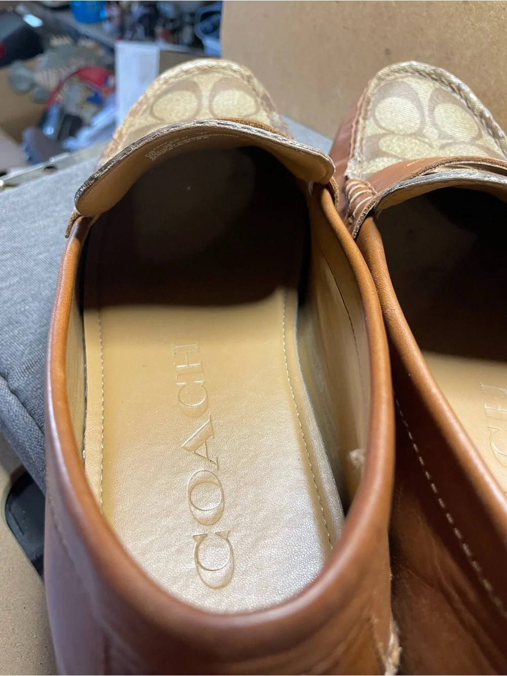 Coach elegant loafers